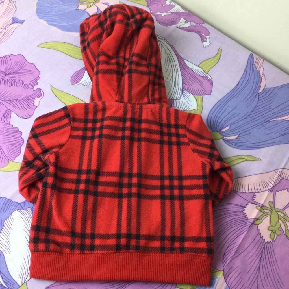 Like New Carter’s Baby Lot 3 Pc Zip-Up hoodies